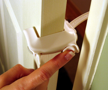 DOOR MONKEY Child Proof Door Lock & Pinch Guard – For Door Knobs & Lever  Handles – Easy to Install – No Tools or Tape… – All American Parent
